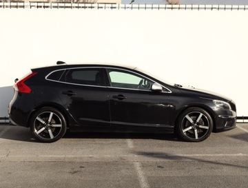 Volvo S40 II 2014 Volvo V40 2.0 D4, 187 KM, Skóra, Navi, Xenon, zdjęcie 5