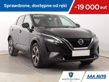 Nissan Qashqai III 2022 Nissan Qashqai 1.3 DIG-T MHEV, Salon Polska