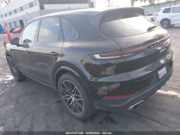 Porsche Cayenne III 2024 Porsche Cayenne 2024r., 4x4, 3.0L 3.0 Benzyna 348KM, zdjęcie 3