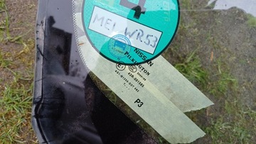 NISSAN JUKE 10-18 SKLO (OKNO) ČELNÍ 11 ROK