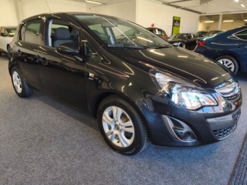 Opel Corsa E Hatchback 3d 1.4 Turbo 100KM 2014 Opel Corsa 1.4 Benzyna 101KM, Autoklima, Grzane fotele, zdjęcie 2