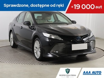 Toyota Camry IX Sedan 2.5 Hybrid Dynamic Force 218KM 2020 Toyota Camry 2.5 Hybrid, Salon Polska