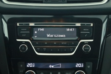 Nissan Qashqai II Crossover 1.2 DIG-T 115KM 2016 Nissan Qashqai 1.2 DIG-T, Salon Polska, Klima, zdjęcie 8