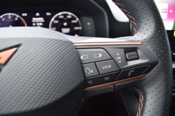 Cupra Leon II Hatchback 1.5 TSI 150KM 2023 Cupra Leon SalonPL 150KM TSI Pakiet ZimowySchowkow BeatsAudio Podgrz.Fotel, zdjęcie 14