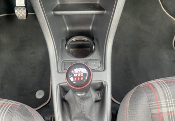 Volkswagen up! GTI 3d 1.0 TSI 115KM 2018 Volkswagen up VOLSKWAGEN UP GTI Benzyna 115KM, zdjęcie 9