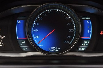 Volvo XC60 I SUV 2.0 D4 163KM 2012 Volvo XC 60 R-Design__5-Cylindrów__Alu '20__D4 163ps, zdjęcie 25