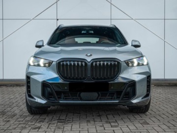 BMW X5 G05 SUV Facelifting 3.0 30d 298KM 2025 BMW X5 xDrive30d Sport Suv 3.0 (298KM) 2025, zdjęcie 4
