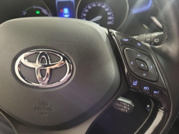 Toyota C-HR I Crossover 1.8 Hybrid 122KM 2017 Toyota C-HR 1.8 Hybrid Dynamic 1.8 Hybrid Dynamic+, zdjęcie 12