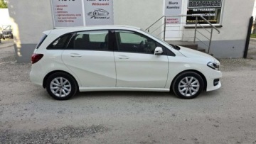 Mercedes Klasa B W246 Sports Tourer Facelifting 1.5 180 d 109KM 2018 Mercedes-Benz Klasa B 1.5 diesel 109 KM NAVI klimatronic zarejestrowany 49, zdjęcie 10
