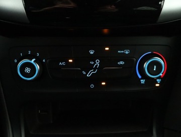 Ford Focus III Sedan Facelifting 1.6 Ti-VCT 105KM 2017 Ford Focus 1.6 i, Salon Polska, Serwis ASO, Klima, zdjęcie 15