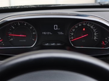 Peugeot 208 I Hatchback 3d 1.2 VTI 82KM 2014 Peugeot 208 1.2 PureTech, Navi, Klima, Tempomat, zdjęcie 10