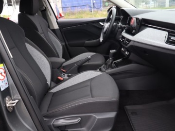 Skoda Kamiq Crossover Facelifting 1.0 TSI 115KM 2025 Skoda Kamiq 1.0 TSI, 1. Właściciel, Serwis ASO, zdjęcie 8