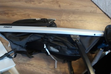 THULE Glide 2 — прогулочная коляска Jet Black USZK.
