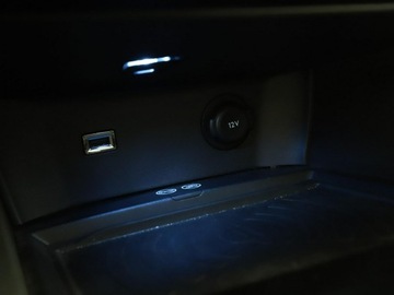 Peugeot 3008 II Crossover 1.2 PureTech 130KM 2019 Peugeot 3008 automat full LED panorama półskóra, zdjęcie 29