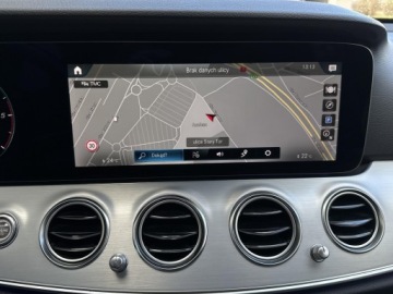 Mercedes Klasa E W213 Limuzyna Facelifting 2.0 220d 200KM 2023 Mercedes-Benz E 220 AMG Line/4Matic/Highbeam/MBUX/, zdjęcie 20