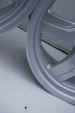 Ауди А4 5x112 17 7.5J et28