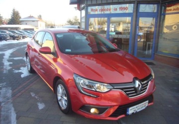 Renault Megane IV Hatchback 5d 1.2 Energy TCe 130KM 2018 Renault Megane Salon PL 1.2 Benzyna 131KM, zdjęcie 4