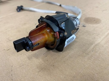 BMW E60 E53 E65 E39 КРЕПЛЕНИЕ СТОЯНОЧНОЙ ЛАМПЫ 156207-00