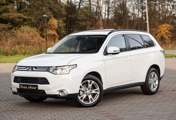 Mitsubishi Outlander III SUV 2.2 DOHC DI-D 150KM 2013 Mitsubishi Outlander 2.2DiD 150KM Full Skora Navi Camera Xenon Szyber Full, zdjęcie 5