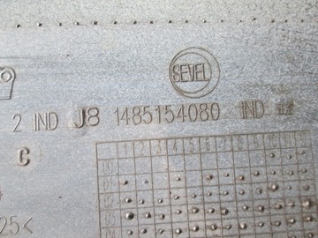 BLATNÍK LEVÝ ZADNÍ PEUGEOT 807 EZRC