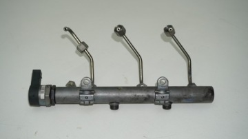 AUDI Q7 4L 3.0 TDI топливная рампа + датчик