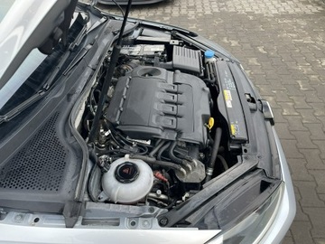 Volkswagen Golf VII Variant Facelifting 1.6 TDI-CR DPF BMT 115KM 2020 Volkswagen Golf Klimatronik Czujniki parkowania, zdjęcie 14