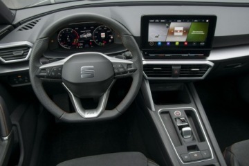 Seat Leon IV Sportstourer 1.5 eTSI (MHEV) 150KM 2024 Seat Leon Sportsourer FR 1.5 eTSI 150 KM DSG DEMO, zdjęcie 16