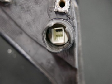 BMW F21 F22 135I 240I ZRCÁTKO PRAVÉ 6 PIN SHADOW LINE UK