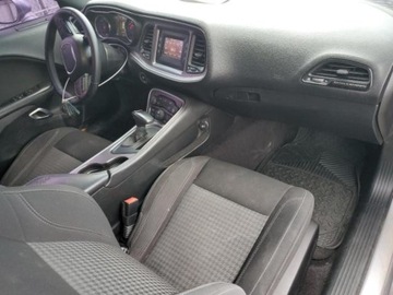 Dodge Challenger III 2017 Dodge Challenger 2017 DODGE CHALLENGER RT, silnik benzynowy 5.7 L 5.7, zdjęcie 8