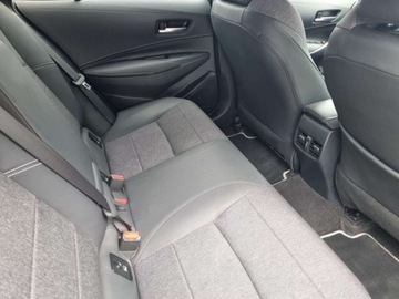 Toyota Corolla XII TS Kombi Facelifting 1.8 Hybrid 140KM 2023 Toyota Corolla Toyota Corolla 1.8 Hybrid Comfort Style, salon PL, gwarancja, zdjęcie 10