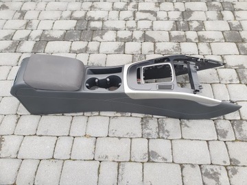 ПОДЛОКОТНИК AUDI A4 B8 2008-2011 ГОРЛИЦЕ