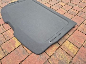 POLIČKA ZADNÍ PORSCHE MACAN 95B