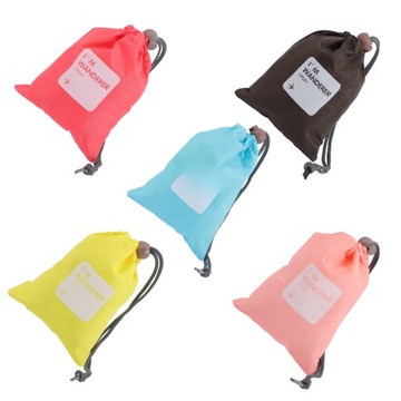 ПАРА ПОДАРОЧНЫХ ПАКЕТОВ НА СТРУНЕ