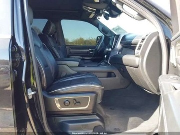  RAM 1500 5.7 HEMI 401KM 4X4 LIMITED , od firmy ubezpieczeniowej maly przeb, zdjęcie 4