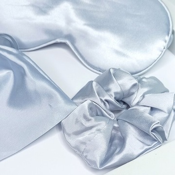Атласный комплект для сна YEYE Baby Blue с повязкой на голову, резинкой и сумочкой