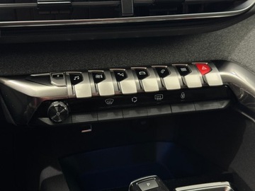 Peugeot 3008 II Plug-In Hybrid Facelifting 1.6 HYBRID 225KM 2021 Peugeot 3008 Allure Pack / LED / Kamera / 1właścic, zdjęcie 24