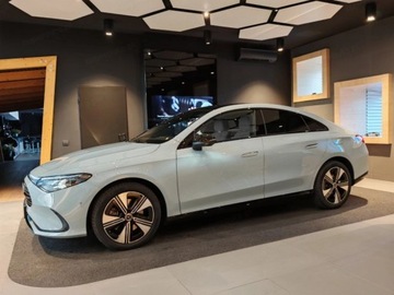 Mercedes CLA C118/X118 2025 MERCEDES-BENZ CLA 180 Progressive Sedan 1.5 (136KM) 2025, zdjęcie 1