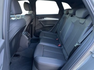 Audi Q5 II SUV Facelifting 2.0 40 TDI 204KM 2024 Audi Q5 Martwa strefa ACC Gwarancja fabryczna do: 2030-02-27 lub 150000 2.0, zdjęcie 10