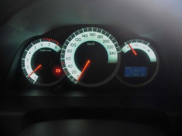 Toyota Corolla Verso E120 1.8 VVT-i 130KM 2007 Toyota Corolla Verso 1.8 benzyna 7 miejsc Klimatronic 1.8 Benzyna 129KM, zdjęcie 12