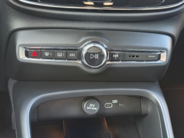 Volvo XC40 Crossover Facelifting 2.0 B3 163KM 2022 Volvo XC 40 XC40 B3 Benzyna | Plus Dark | Salon Po, zdjęcie 17