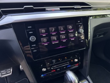 Volkswagen Arteon Fastback Facelifting 2.0 TSI 190KM 2022 Volkswagen Arteon R-Line 2.0TSI 190KM DSG,, zdjęcie 18