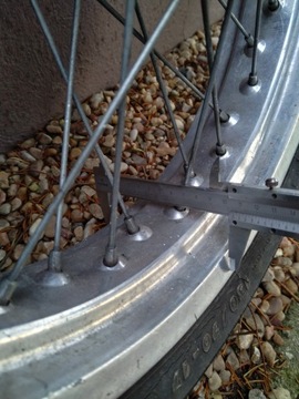 Колесо Supermoto 17 дюймов заднее.