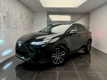 Lexus NX II SUV Facelifting 2.5 350h 200KM 2025 LEXUS NX 350h Omotenashi 2.5 Hybrid AWD Suv 200KM 2025, zdjęcie 1