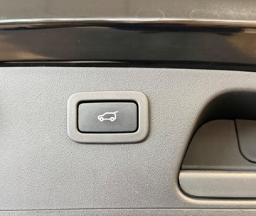 Jaguar E-Pace SUV 2.0 i4P 200KM 2018 Jaguar E-Pace Salon Polska FV 23 R CARS Warszawa 2.0 Benzyna 200KM, zdjęcie 21