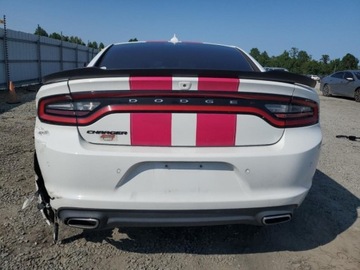 Dodge Charger VII 3.6 V6 296KM 2018 Dodge Charger Sxt Plus 2018 3.6l 3.6 Benzyna 297KM, zdjęcie 2