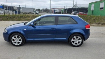Audi A3 8P Hatchback 3d 1.4 TFSI 125KM 2008 Audi A3 3-drzwiowe climatronic zarejestrowane, zdjęcie 3