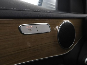 Mercedes Klasa C W205 Kombi Facelifting 1.6 180 156KM 2018 Mercedes C 180 FV23% automat full LED półskóra, zdjęcie 35