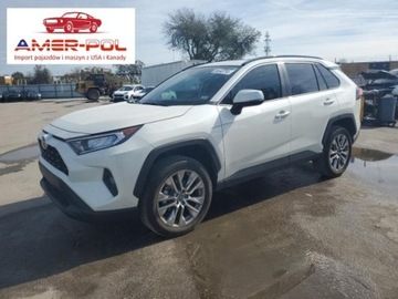 Toyota RAV4 V 2021 Toyota RAV4 Toyota RAV4 XLE Premium FWD, od ubezpieczalni 2.5 Benzyna 203KM