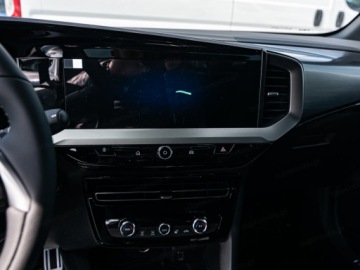 Opel Mokka II 2026 Od ręki - Ultimate 1.2 T mHEV 145KM / Tapicerka ReNewKnitTM, Pakiet Zimowy, zdjęcie 8