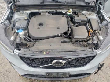 Volvo XC40 2024 Volvo XC 40 Ultimate 2024 2.0 Benzyna 247KM, zdjęcie 6